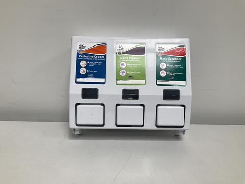 https://ams.uk/img/3196/74022/480/361f6068-ed91-4f80-ac77-56c9f663b3d8.jpg